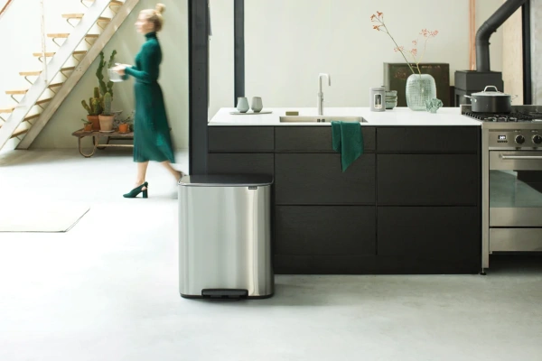 Мусорное ведро Brabantia Bo Pedal Bin 211485 30+30 л, серое