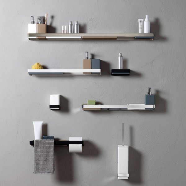 Дозатор для мыла Bertocci Fly 149 1529 0000, композит, черный/хром Дозатор для мыла Bertocci Fly 149 1529 0000, композит, черный/хром