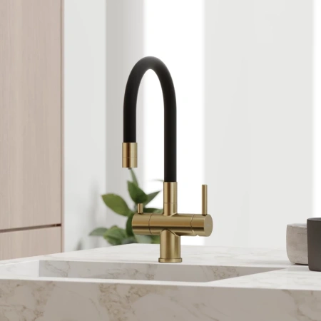 смеситель для кухни sancos lucia sc4004bg золото брашированное черный