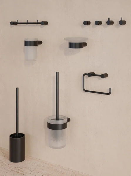 Ёршик для унитаза Iddis Petite PETBLP0i47 черный матовый