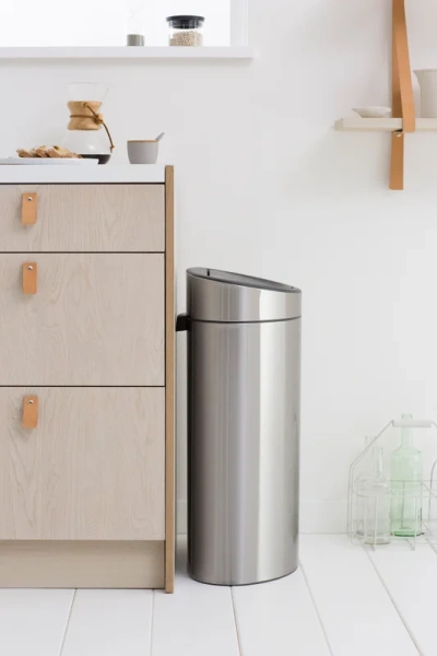 Мусорное ведро Brabantia Touch Bin New 114823